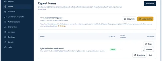 Editor für Meldeformulare ohne Code: Felder, Abschnitte und Übersetzungen passen Sie selbst an.